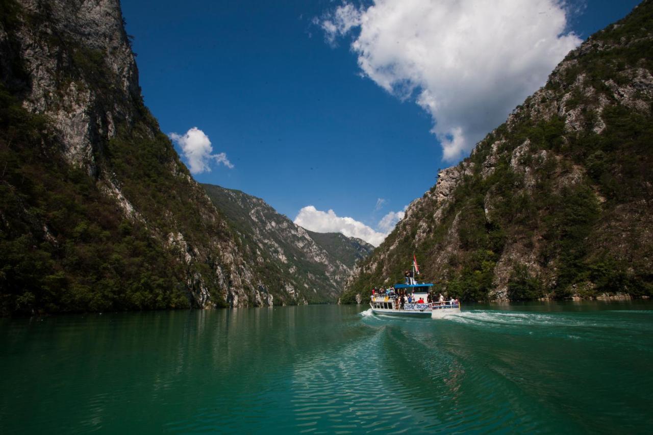 Garni Hotel Vila Drina Perucac Exterior photo